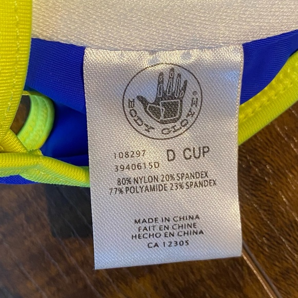 Body Glove Neon D Cup Bikini Top - Picture 4 of 8